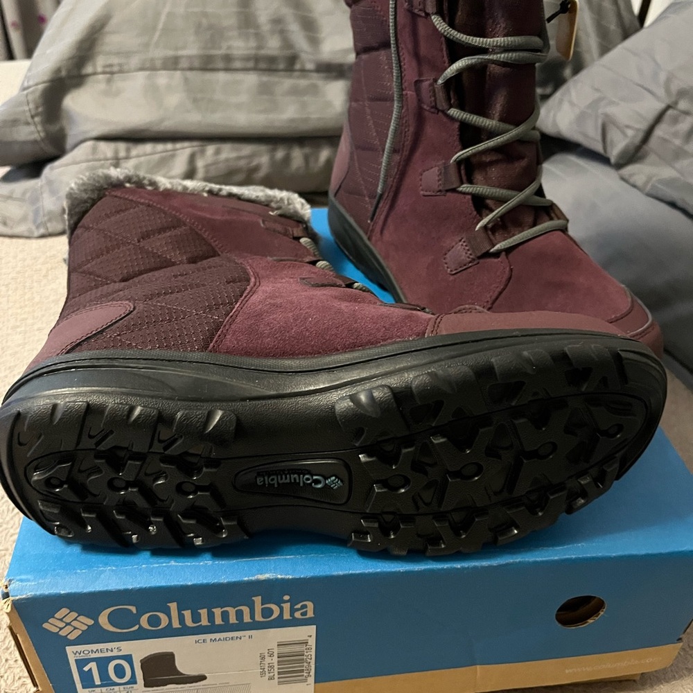 Columbia boot
